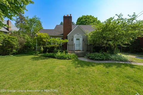 206 E Main St, Dewitt, MI 48820