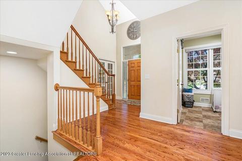 5593 Wild Iris Ln, Haslett, MI 48840 photo 4