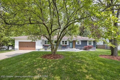 1440 Forest Hills Dr, Okemos, MI 48864