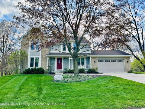 4201 Indian Glen Dr, Okemos, MI 48864