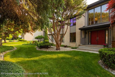 1815 Yosemite Dr, Okemos, MI 48864