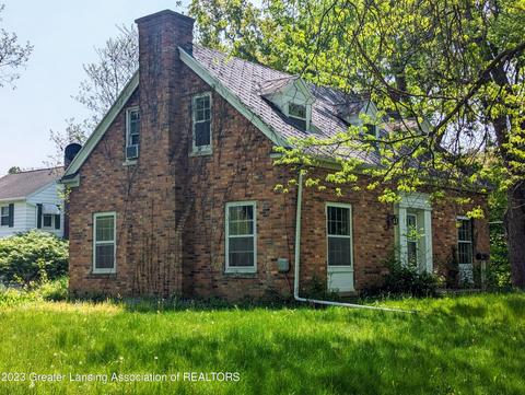 3231 Cedarbrook Ave, Lansing, MI 48910