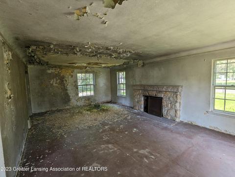 3231 Cedarbrook Ave, Lansing, MI 48910 photo 9