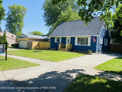 3201 Rayborn Dr, Lansing, MI 48911