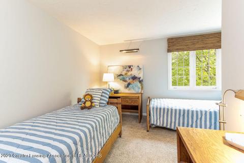 2148 Long Leaf Trl, Okemos, MI 48864 photo 32