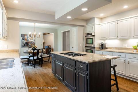 2148 Long Leaf Trl, Okemos, MI 48864 photo 16