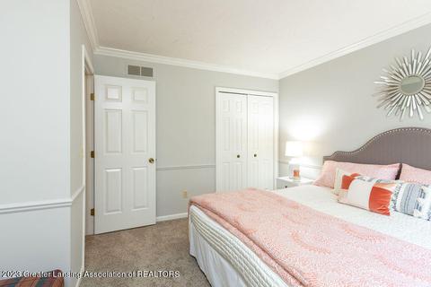 2148 Long Leaf Trl, Okemos, MI 48864 photo 37