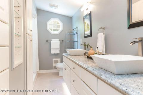 4427 Barton Rd, Lansing, MI 48917 photo 43