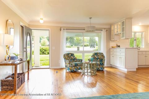 4427 Barton Rd, Lansing, MI 48917 photo 21