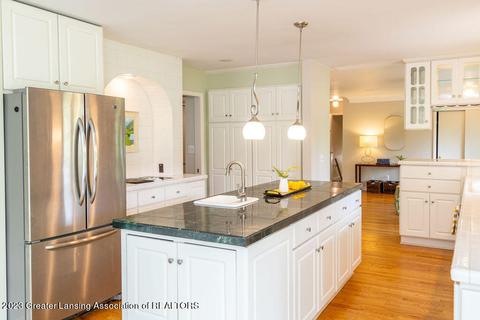 4427 Barton Rd, Lansing, MI 48917 photo 33