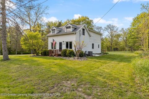 8640 W Herbison Rd, Eagle, MI 48822 photo 2