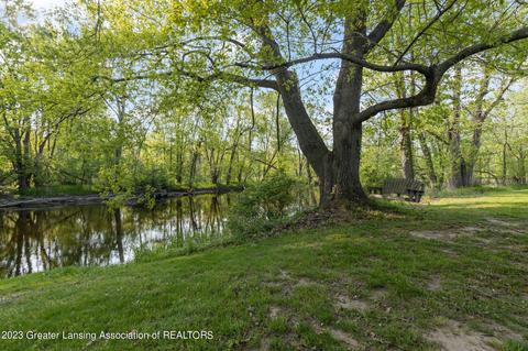 8640 W Herbison Rd, Eagle, MI 48822 photo 8