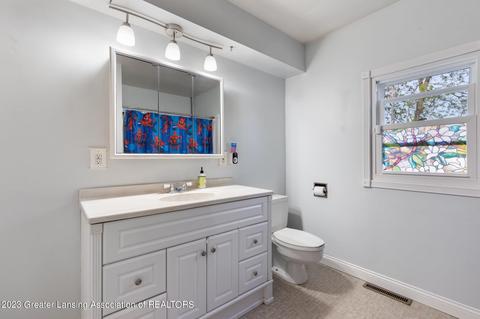 8640 W Herbison Rd, Eagle, MI 48822 photo 16