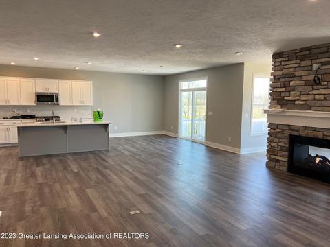 3660 Venice Dr, Dewitt, MI 48820 photo 6