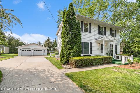 817 W Cass St, Saint Johns, MI 48879
