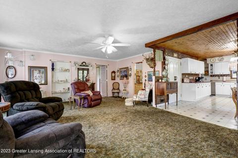 8180 W Herbison Rd, Eagle, MI 48822 photo 12