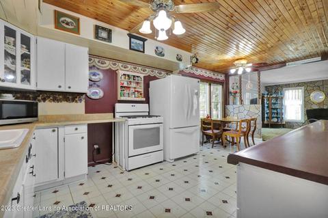 8180 W Herbison Rd, Eagle, MI 48822 photo 25