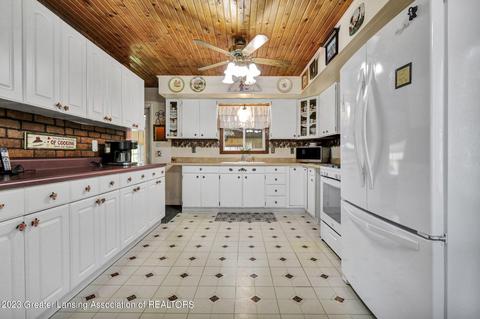 8180 W Herbison Rd, Eagle, MI 48822 photo 22