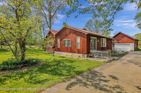 8180 W Herbison Rd, Eagle, MI 48822 photo 3