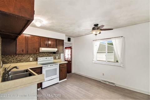 402 S Dibble Blvd, Lansing, MI 48917 photo 9