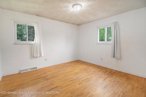 402 S Dibble Blvd, Lansing, MI 48917 photo 16