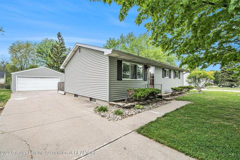 402 S Dibble Blvd, Lansing, MI 48917 photo 3