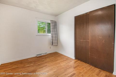 402 S Dibble Blvd, Lansing, MI 48917 photo 13