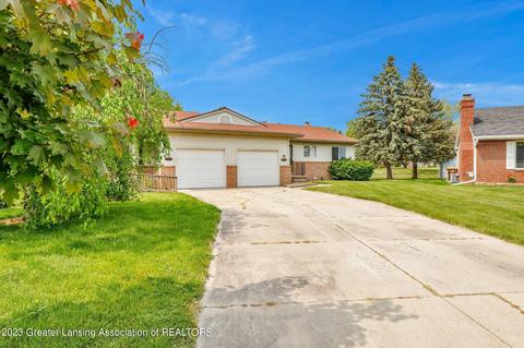 407409 Hickory St, Dewitt, MI 48820 photo 3
