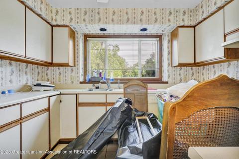 407409 Hickory St, Dewitt, MI 48820 photo 10