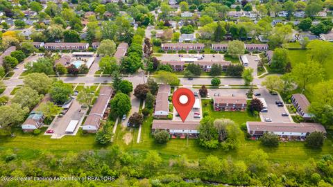 6318 Beechfield Dr, Lansing, MI 48911 photo 4