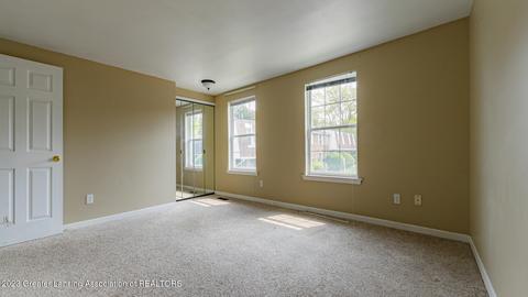 6318 Beechfield Dr, Lansing, MI 48911 photo 13