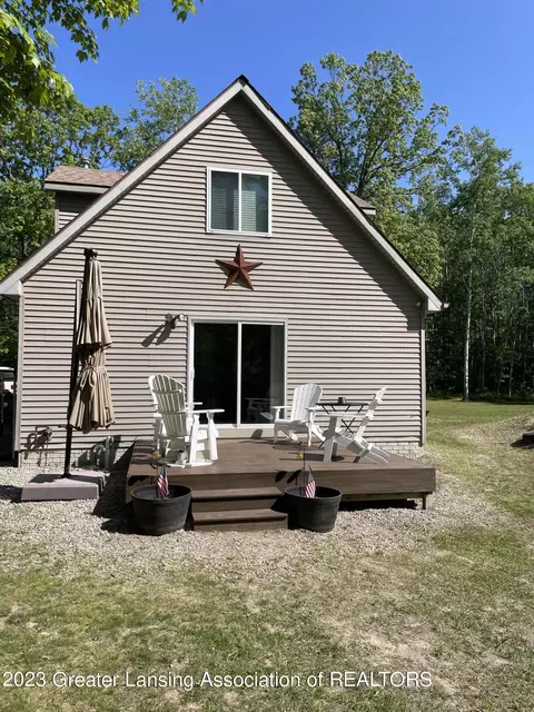 1766 N Dorr Rd, Merritt, MI 49667