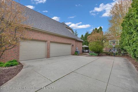 2056 N Timberview Dr, Okemos, MI 48864 photo 3