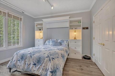 2056 N Timberview Dr, Okemos, MI 48864 photo 23