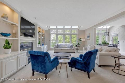 2056 N Timberview Dr, Okemos, MI 48864 photo 11