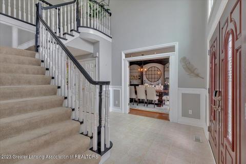 2056 N Timberview Dr, Okemos, MI 48864 photo 5