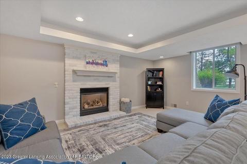 2056 N Timberview Dr, Okemos, MI 48864 photo 42