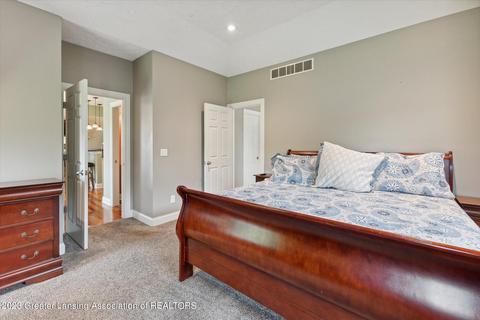 2027 Arbor Meadows Dr, Dewitt, MI 48820 photo 25