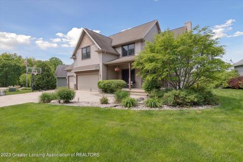 2027 Arbor Meadows Dr, Dewitt, MI 48820 photo 4