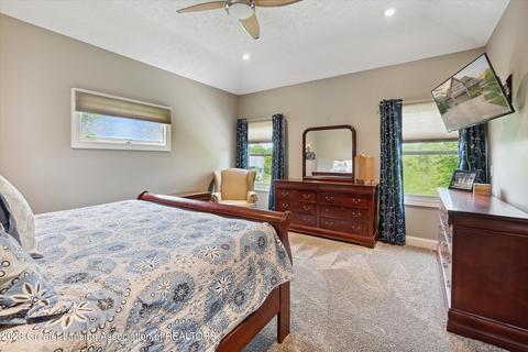 2027 Arbor Meadows Dr, Dewitt, MI 48820 photo 23