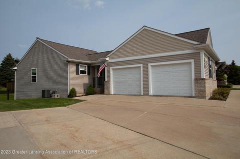 450 Red Cedar Blvd, Williamston, MI 48895 photo 2