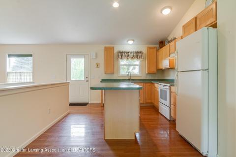 450 Red Cedar Blvd, Williamston, MI 48895 photo 11