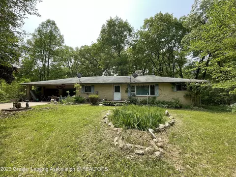 768 S Diamond Rd, Mason, MI 48854