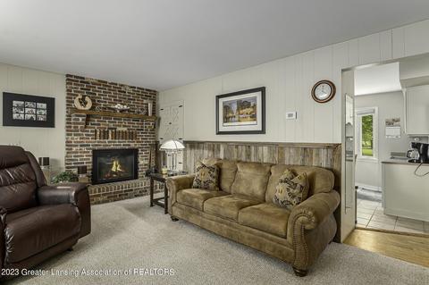 2400 Green Rd, Saint Johns, MI 48879 photo 9