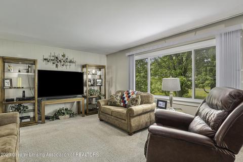 2400 Green Rd, Saint Johns, MI 48879 photo 11