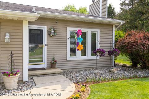 520 Sherman Rd, Lansing, MI 48917 photo 3