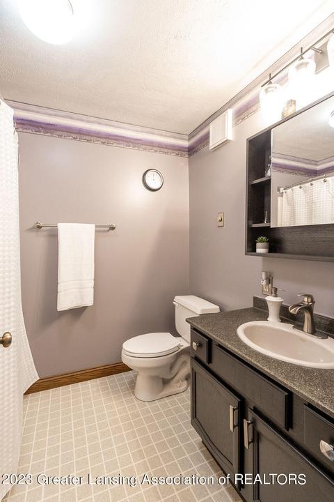 520 Sherman Rd, Lansing, MI 48917 photo 21