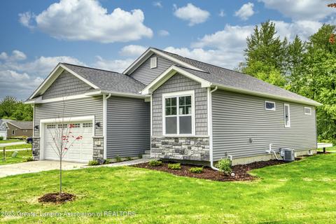 1549 Lytell Johnes Path #86, Williamston, MI 48895