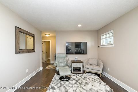 368 Clearwater Dr, Perry, MI 48872 photo 4