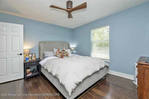 368 Clearwater Dr, Perry, MI 48872 photo 9